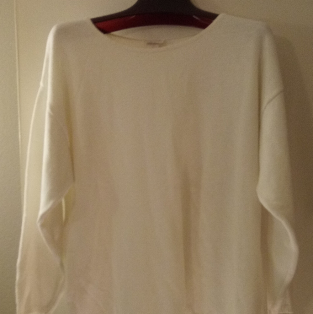 Sarah Arizona White Crew Neck Sweater